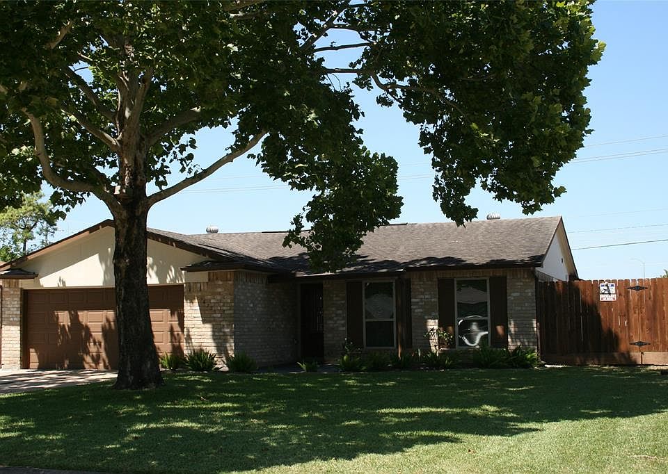 1st image of 16731 Bougainvilla Ln