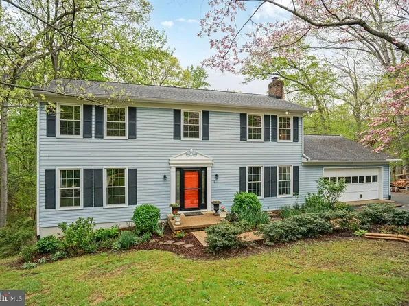 20 Bob White Ln, Stafford, VA 22554