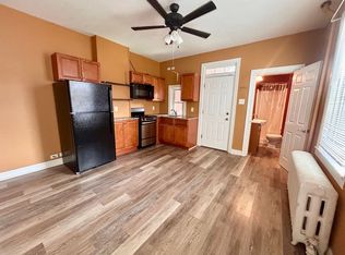 32 E Walnut St APT 2, Lancaster, PA 17602