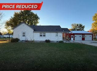 136 N Grant St, Stuart, NE 68780