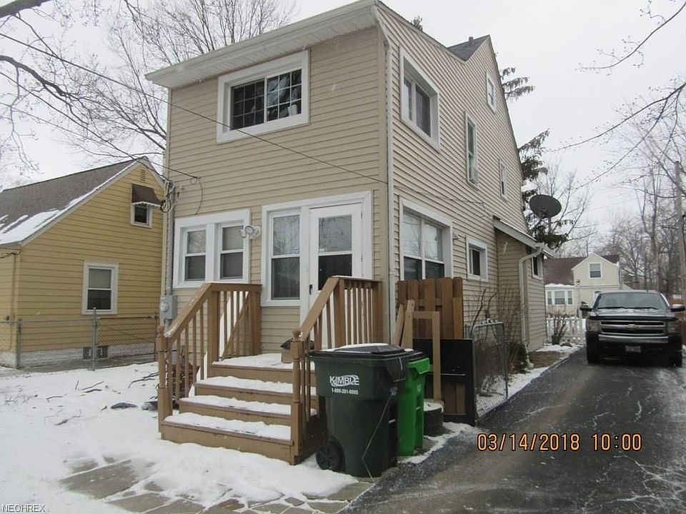 2nd image of 26101 Shoreview Ave