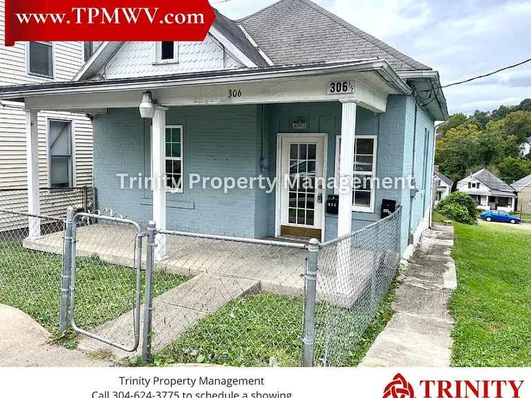306 Byrd Ln — Photo 1