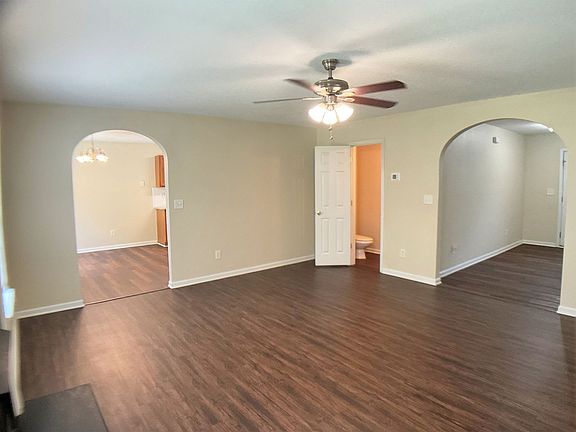 4th image of 5725 Kelden Walker Ln