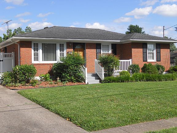2nd image of 5801 Arvis Dr