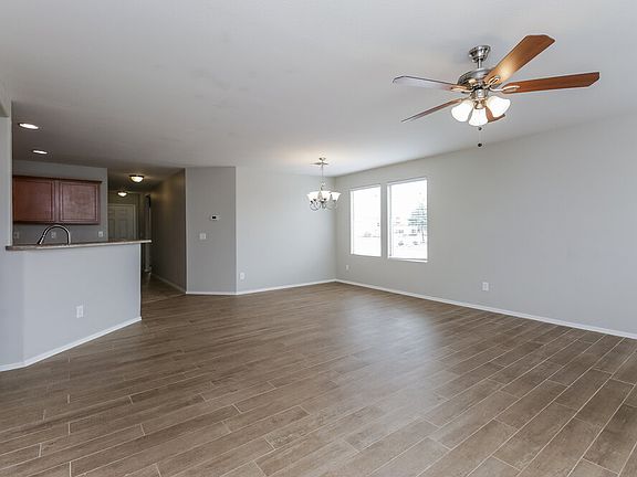 4th image of 37914 N Beverly Ln