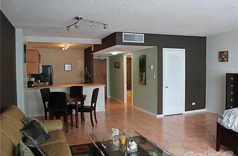 5th image of 2301 Collins Ave APT 1022