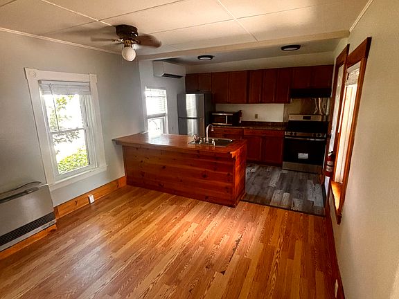 Kitchen/Living Room