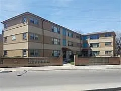 7810 S Escanaba Ave - 3D — Photo 3