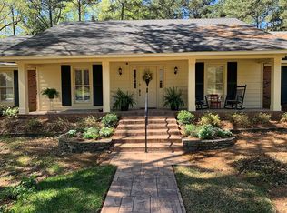 100 Carriage Ln, Madison, MS 39110