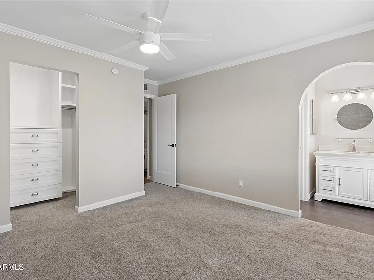 5401 E Beck Ln — Photo 30