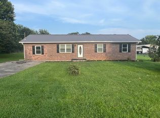 1404 Lacoma Dr, Jefferson City, TN 37760