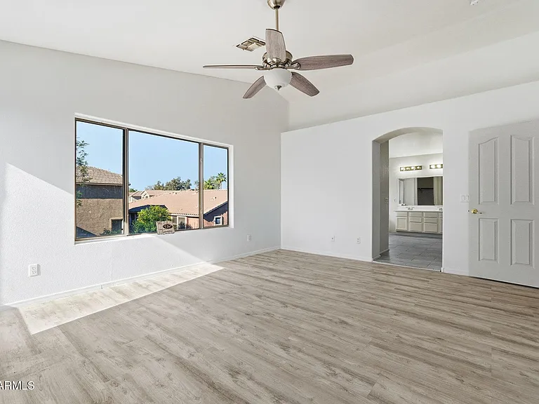 1166 E Stottler Dr — Photo 14