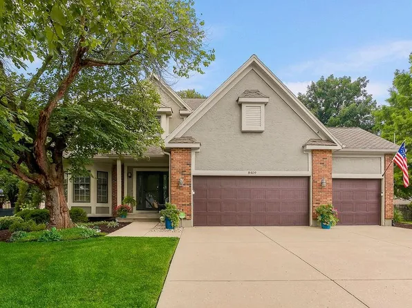 8409 W 154th St, Overland Park, KS 66223