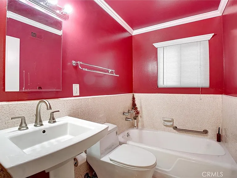 17230 Bonham Ave — Photo 14