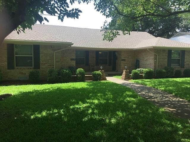 1st image of 7442 Brentcove Cir