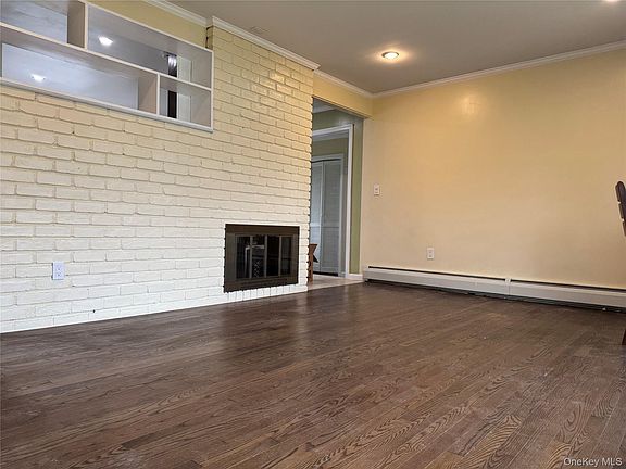 4th image of 5 Meander Ln
