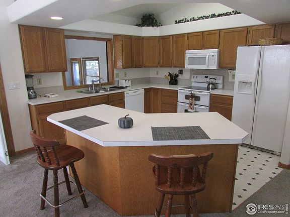 5th image of 539 Christine Ct