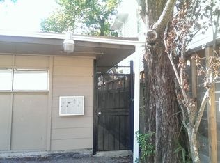 1221 Welch St APT 2, Houston, TX 77006