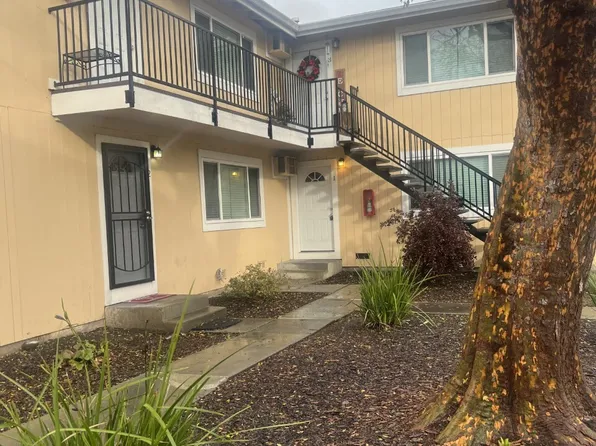 2219 Hillsborough Ct #2, Concord, CA 94520