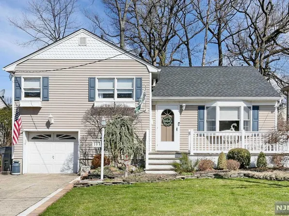 103 Deerfield St, Bergenfield, NJ 07621