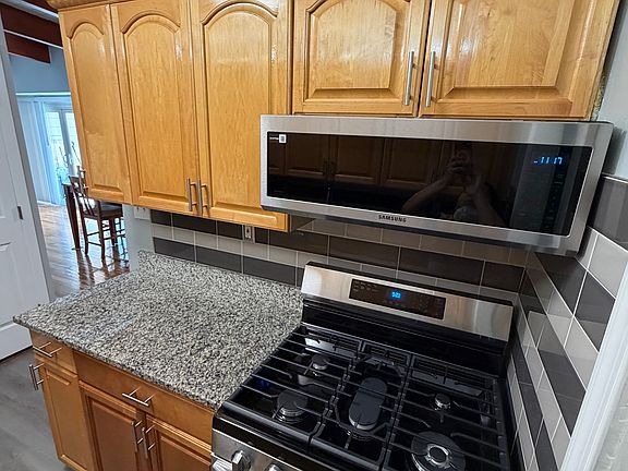 5th image of 7503 Riverdale Rd APT 2031