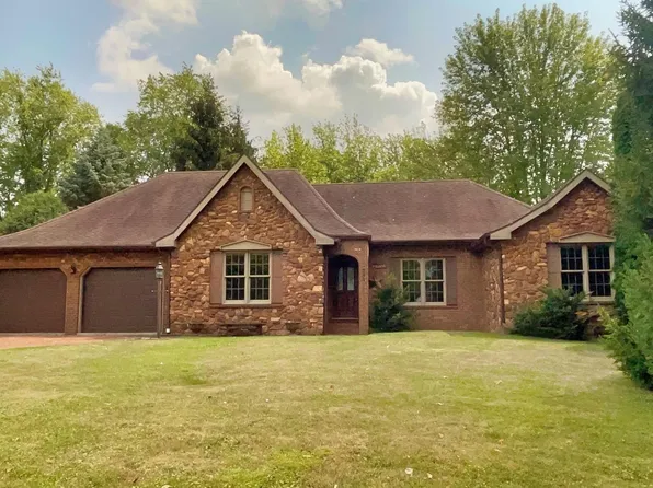 1547 Oconomowoc Ave, Watertown, WI 53094
