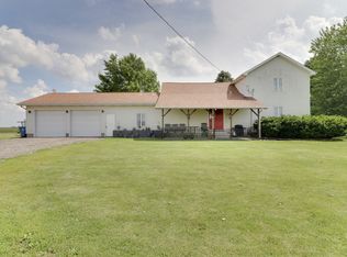 18651 N 800 East Rd, Carlock, IL 61725