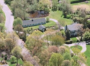 87 S Saxon Ave, Bay Shore, NY 11706