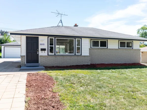 10835 West Harvest LANE, Milwaukee, WI 53225