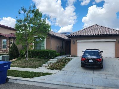 5837 E Burns Ave, Fresno, CA, 93727