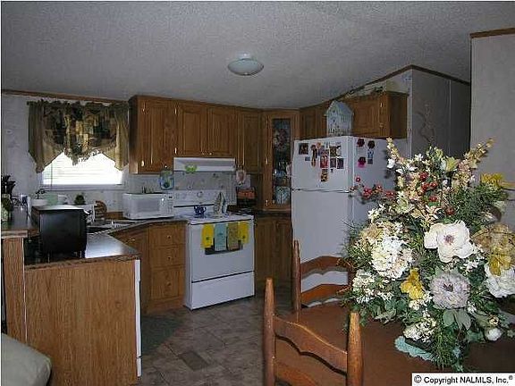 2nd image of 1088 County Road 434