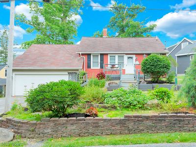 15472 Lakeshore Dr, Burton, OH, 44021