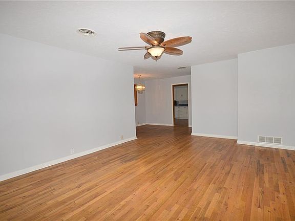 5th image of 2515 N Shannon St