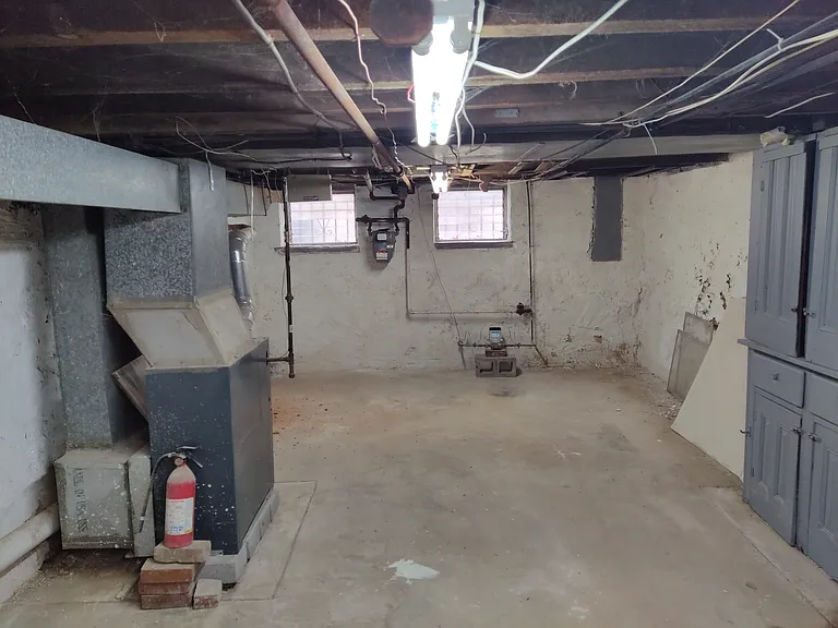 2207 N Gratz St — Photo 6