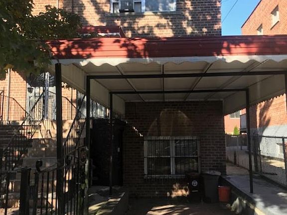 3rd image of 1043 E 213th St