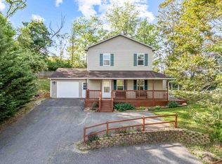 209 Forest Ave, Radford, VA 24141