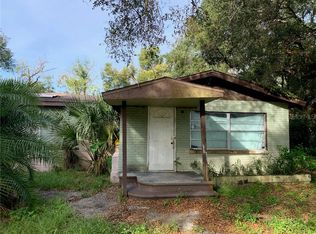 713 E 13th St, Apopka, FL 32703