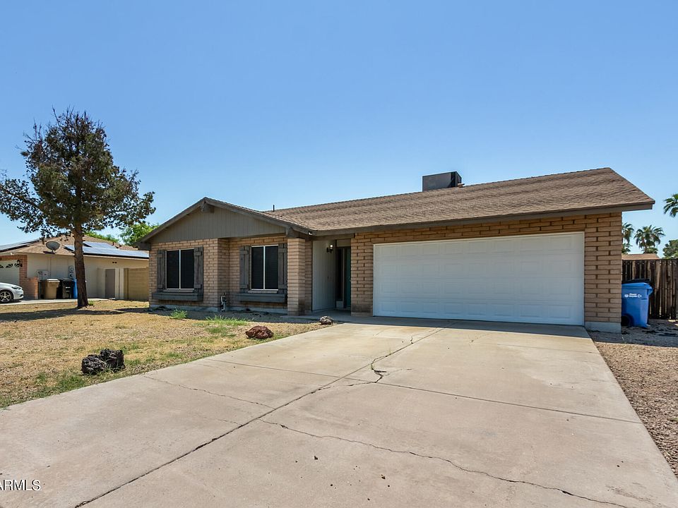 1st image of 3625 W Campo Bello Dr