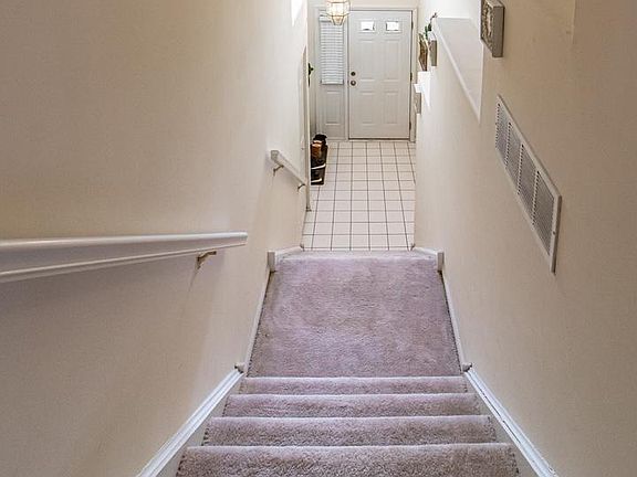 3rd image of 4504 Concord Ln #0