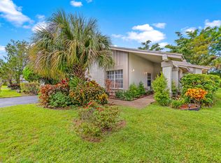 8983 Old Pine Way #26, Boca Raton, FL 33433