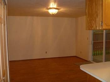 4th image of 17302 12th Avenue Ct E