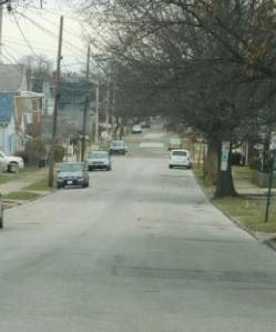 Exterior Neighborhood (street photo)