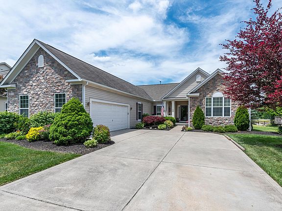 2nd image of 7206 Redwood Valley Ct