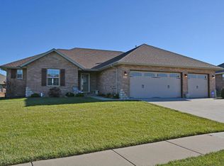 422 N Bonda Way, Nixa, MO 65714