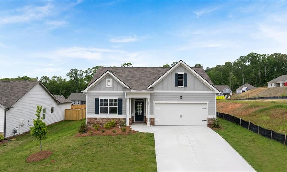 1st image of 40 Majestic Oak Cir