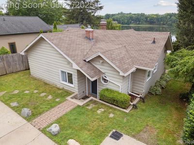 3330 Lexington Rd, Waterford, MI, 48328