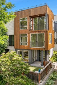 3252 14th Avenue W, Seattle, WA, 98119