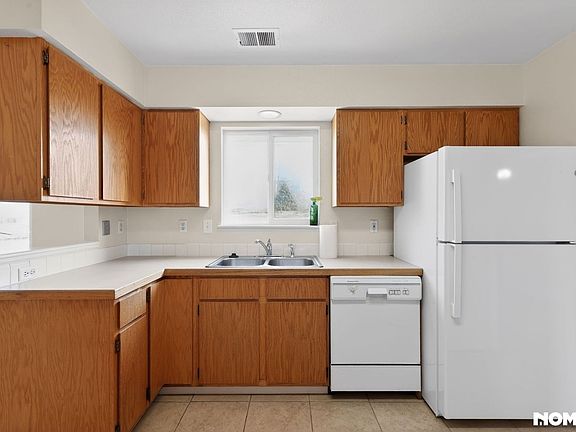 5th image of 4448 Lake Mead Dr