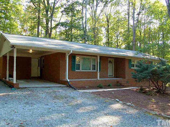 3rd image of 1309 Oak Forest Dr