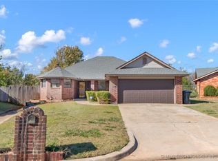 9305 S Land Ave, Oklahoma City, OK 73159